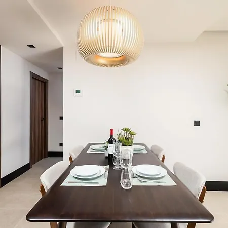 Luxe Duplex Penthouse Scenic Views Apartment Marbella