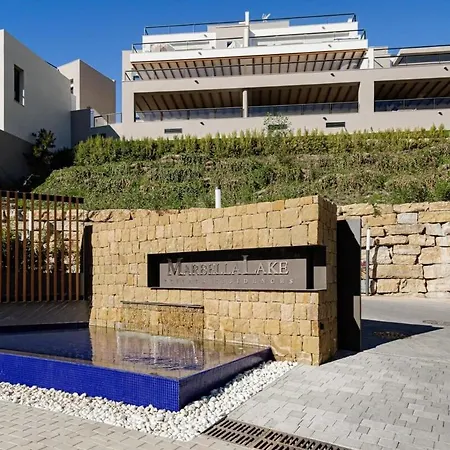 Luxe Duplex Penthouse Scenic Views Apartment Marbella